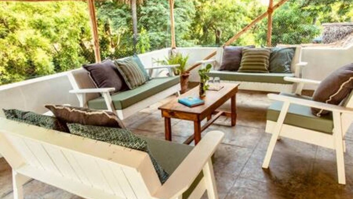 Pondicherry Beach House | Villa Beatrice - Beach, AC, Wifi