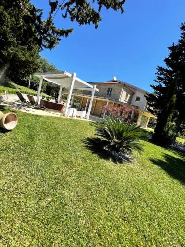 San Giovanni Teatino Villa | Villa Berenice House and Relax