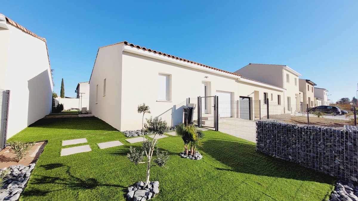 Lespignan Villa | Villa between Narbonne and Béziers, 20 minutes from the beaches