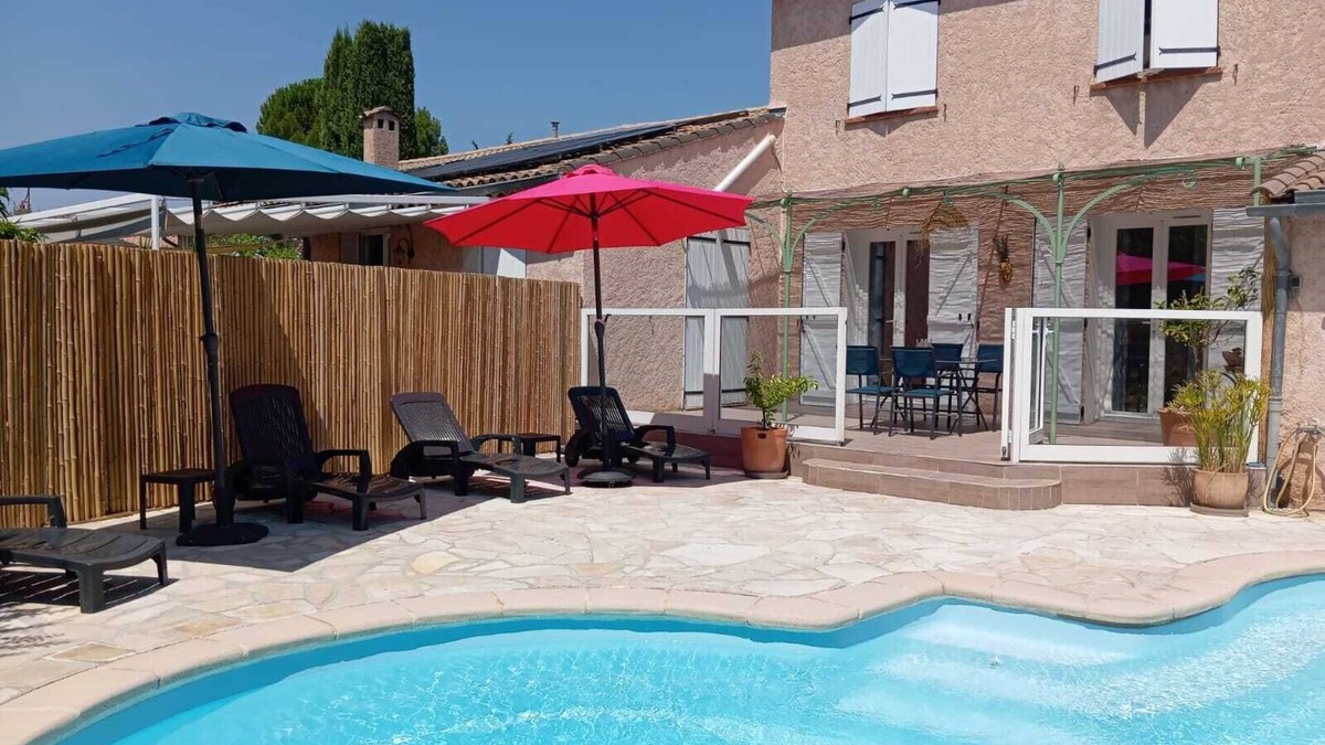 Les Arcs-sur-Argens House | VILLA BETWEEN SEA AND MOUNTAINS