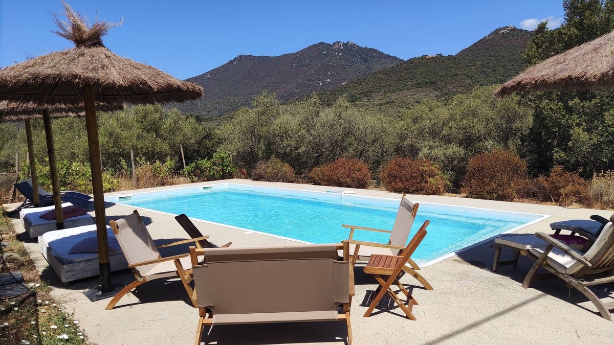 Santa Giulia House | Villa between sea, river and mountains, in a lovely wine-growing estate