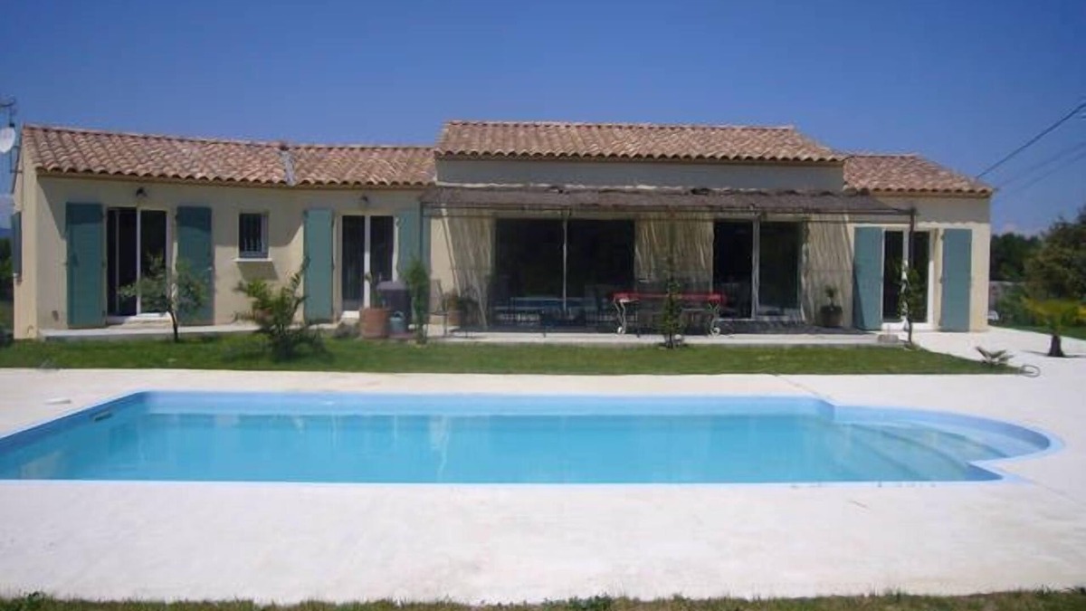 Vic-le-Fesq Villa | Villa between the Cevennes and the Mediterranean