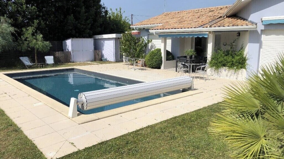 Ares Villa | Villa Bleue 8 pers avec piscine chauffée sur terrain clos