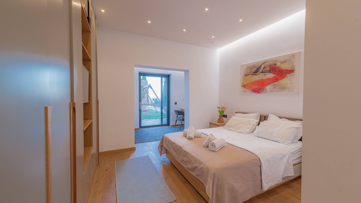 Gouvia Villa | VILLA BLUELINE