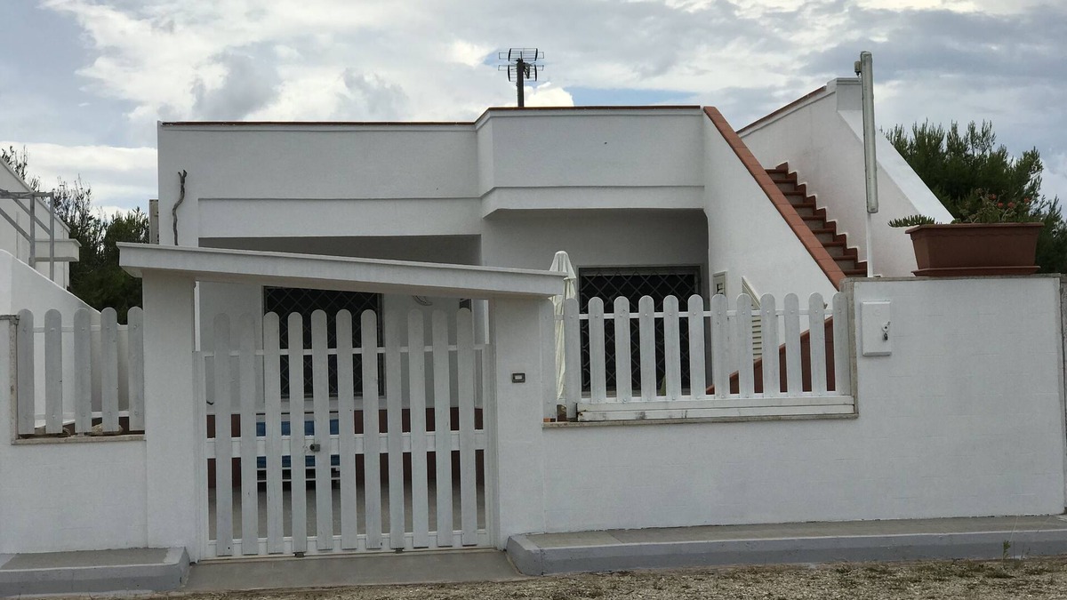 Torre Castiglione House | Villa Bonavista Torre Lapillo - Porto Cesareo sleeps 6