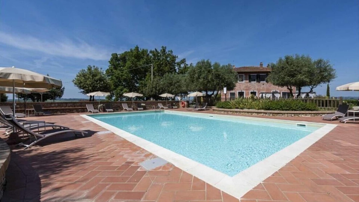 Gambassi Terme Villa | Villa Boscone Comfortable holiday residence