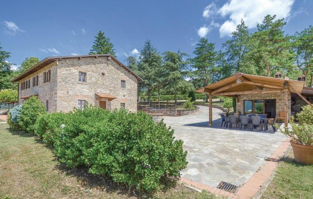 Porrena Villa | Villa Brenda by VacaVilla