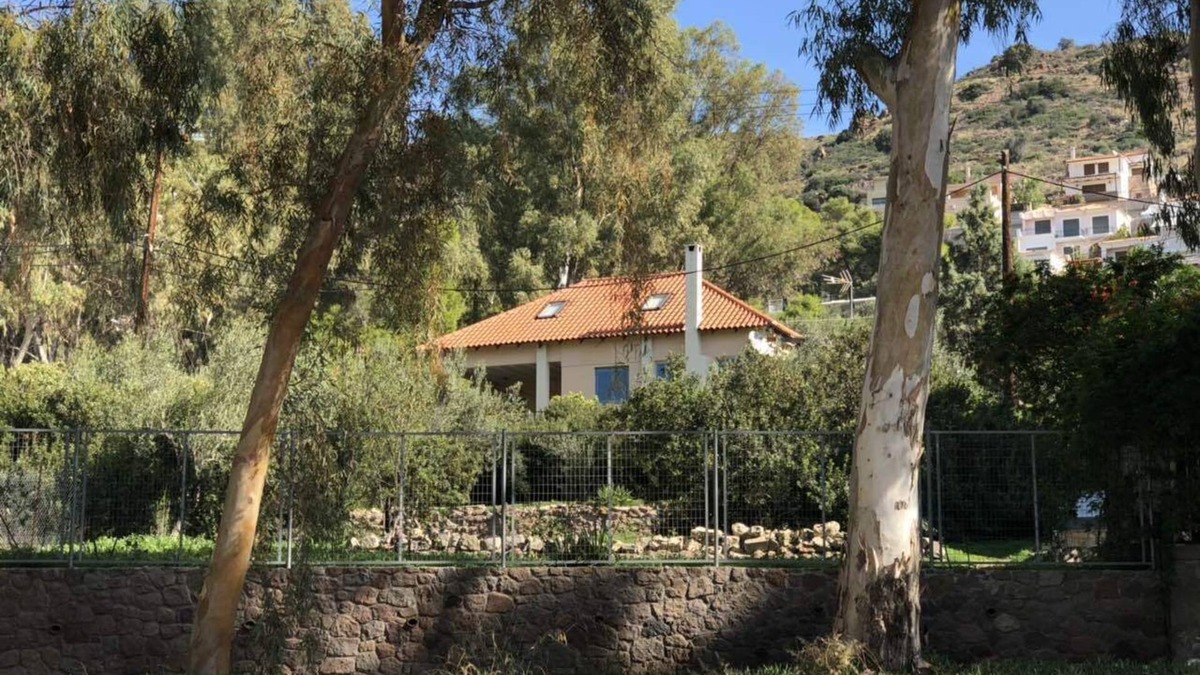 Kontos Villa | VILLA BY THE SEA IN AEGINA