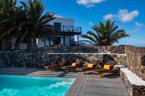Haria Villa | Villa by the Sea
