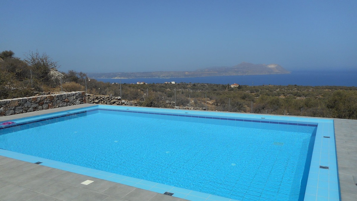 Kokkinon Khorion Villa | Villa Cape Town design and tranquility in an enchanting