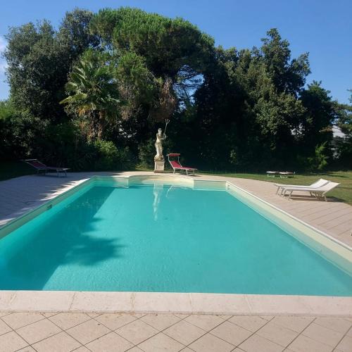 Porto Viro Hotel | Villa Carrer