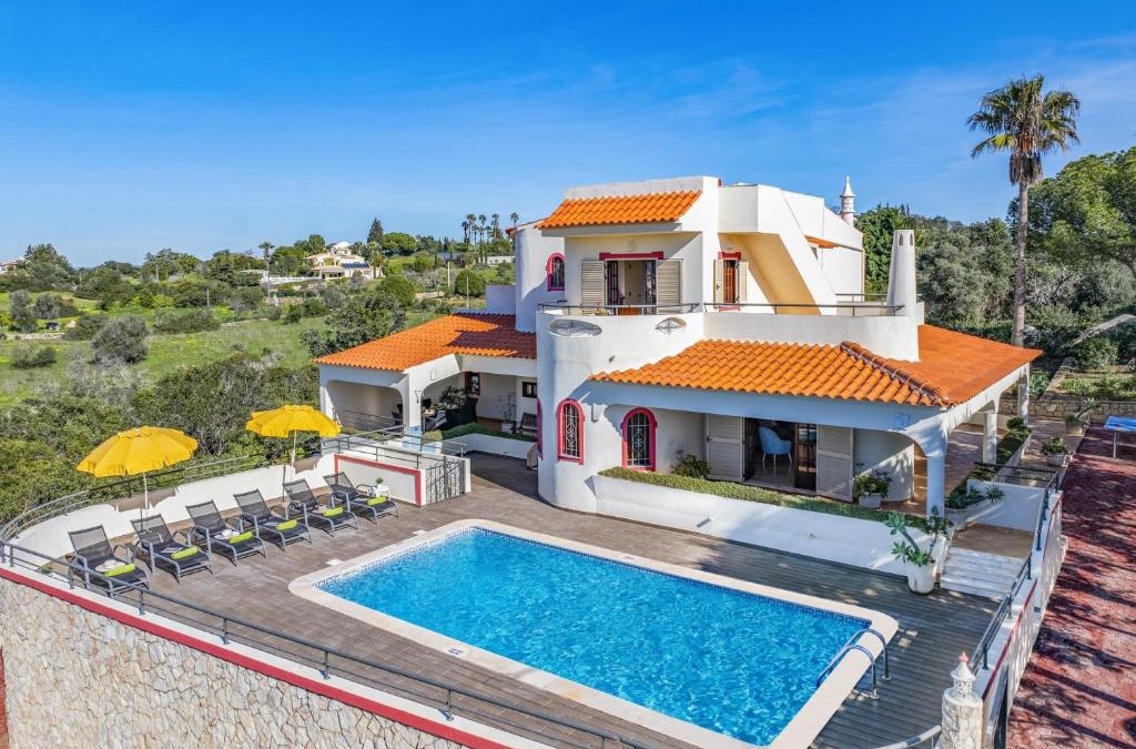 Patroves Villa | Villa Casa Coelho by Villa Plus