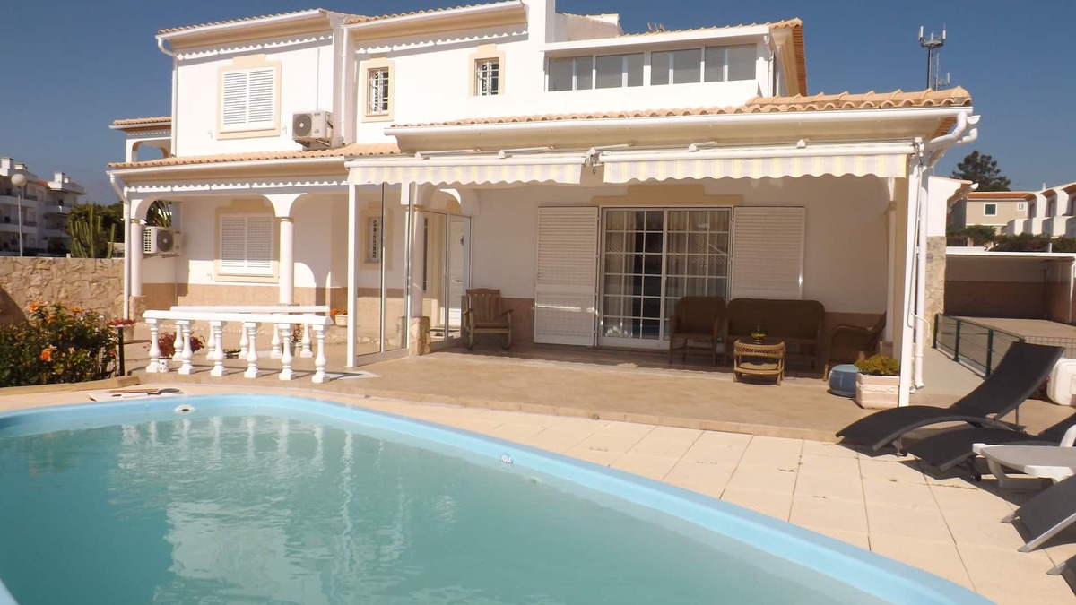 Vale de Carro Villa | Villa Casanova, pool, aircon, 800m to Olhos de Agua beach - Albufeira