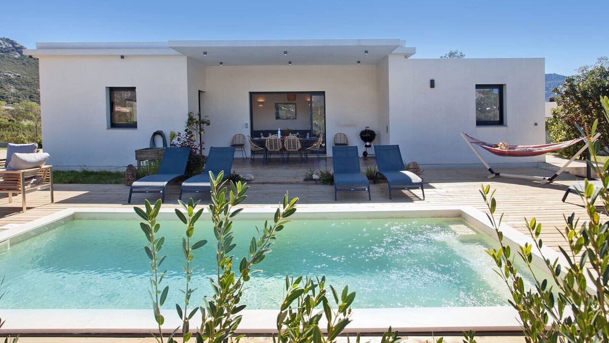 Calenzana Villa | Villa Casavostra, piscine bbq pétanque à 5km de la plage de sable de Calvi