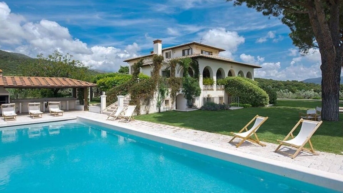Ponti di Badia Villa | Villa Castiglione 10 amazing villa with p/pool and sea view