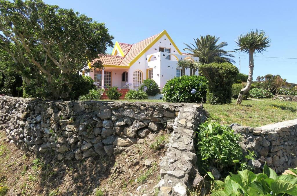 Santa Cruz das Flores Villa | Villa Cedros