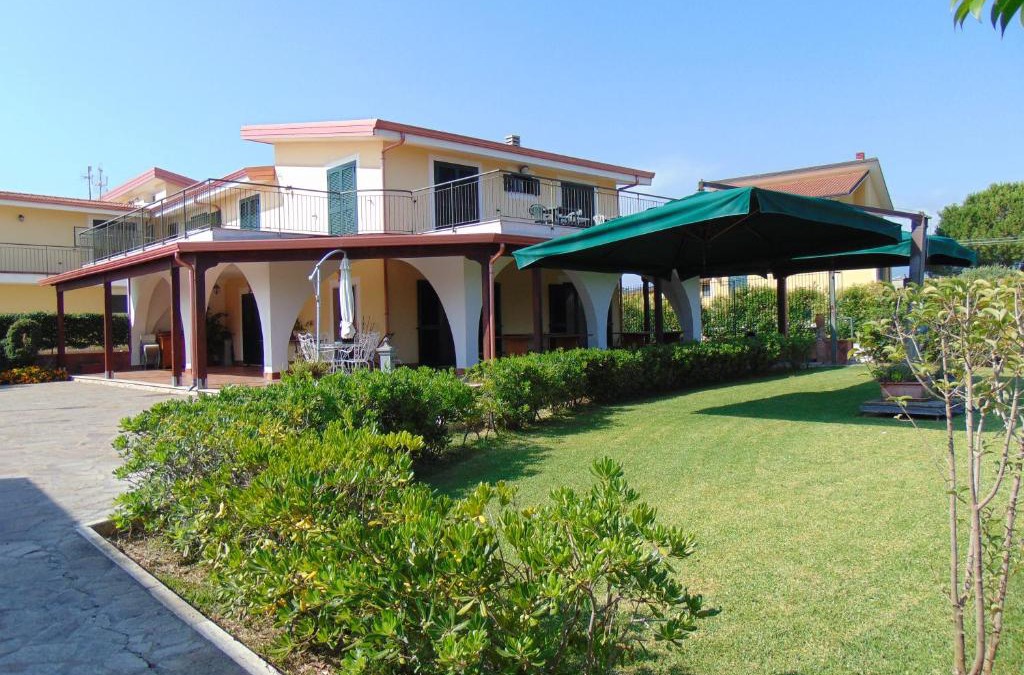 Pontecagnano Faiano Bed & Breakfast | Villa Celeste B&B