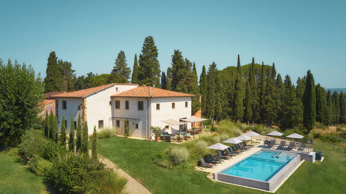 San Gimignano Villa | Villa Centia, in the heart of Tuscany with stunning views over SanGimignano