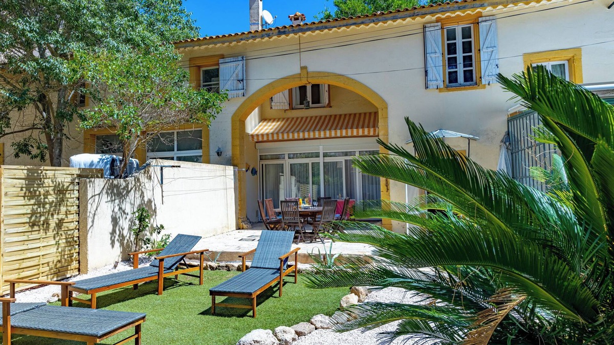 Vendres House | Villa Chez Jean - Jacuzzi, Swiming Pool and Garden