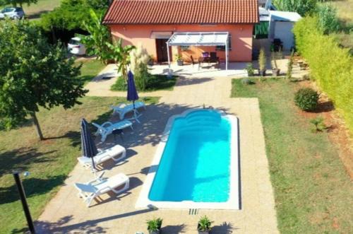 Musalez Villa | Villa Chiara with Private Pool and garden
