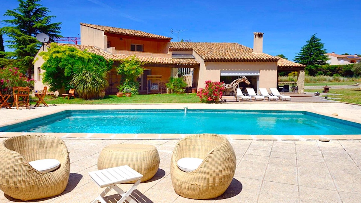 Les Pennes-Mirabeau Villa | Villa Cicada - Pool, BBQ, Billards, Petanque