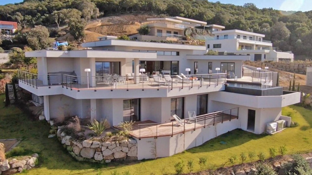 Grosseto-Prugna Villa | Villa Clémentines Porticcio