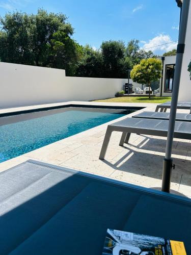 Prunelli-di-Fiumorbo House | Villa Climatisée avec Piscine partagée , Terrasse et Parking