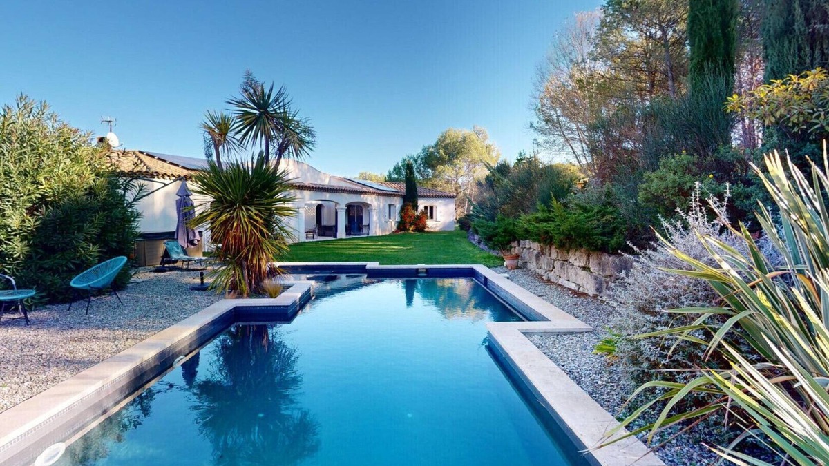 Fuveau Villa | Villa Climatisée en Provence 4 Chambres