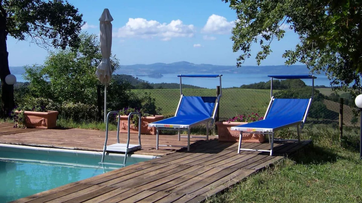 Capraccia Villa | Villa "Collina Lago Di Bolsena" with Lake View, Private Pool & Wi-Fi