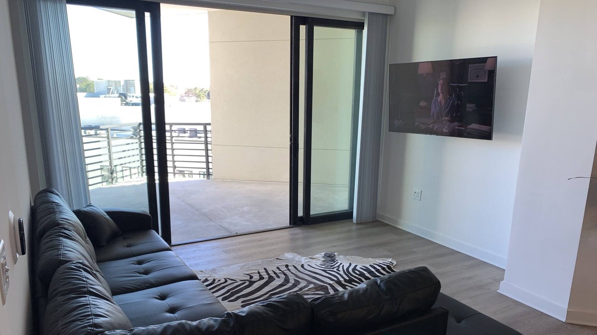 Doraville Condo | Villa-Condo