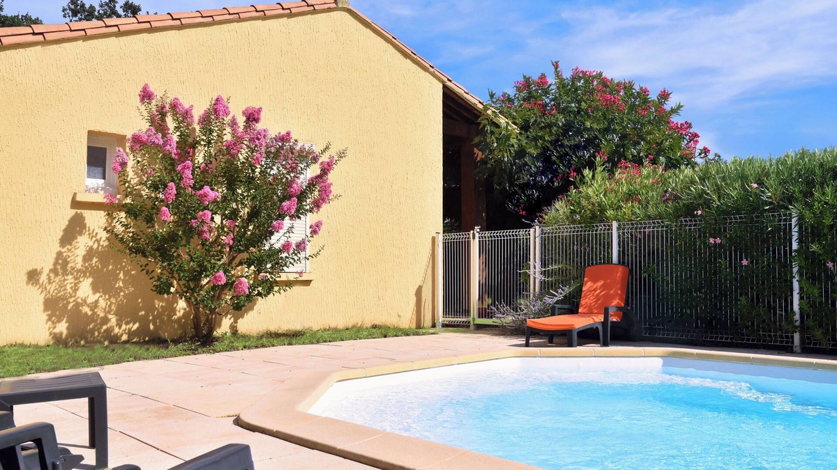 Sauzet House | Villa Confort in Montélimar with Private Pool