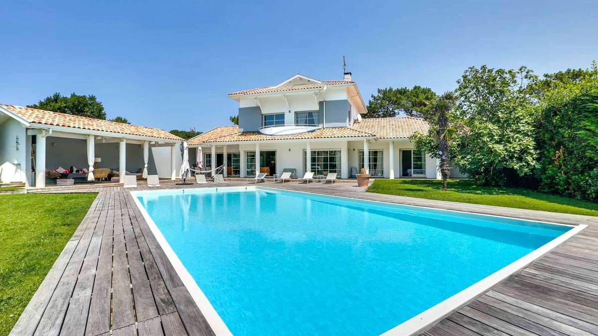 Capbreton House | Villa contemporaine avec piscine chauffée entre centre et plages