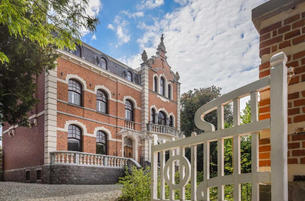 Borgloon Hotel | Villa Copis