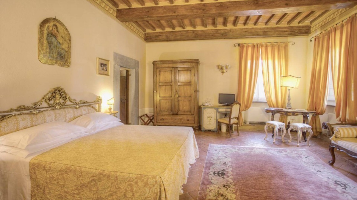 Cortona Old Town Resort | VILLA CORTONESE - Fifteen Bedroom Resort, Sleeps 34