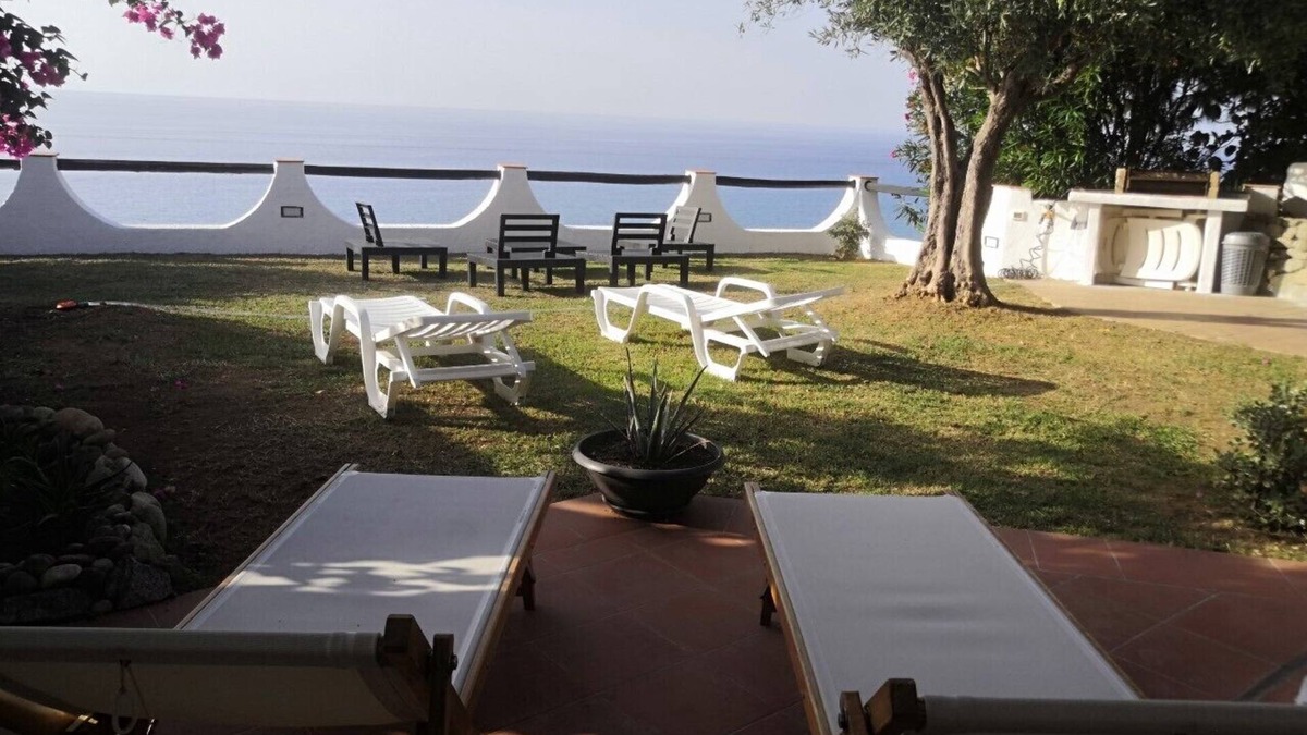 Costa dei Monaci Villa | Villa 'Costa Dei Monaci Villas - Tropea' with Sea View, Wi-Fi and Air Conditioning