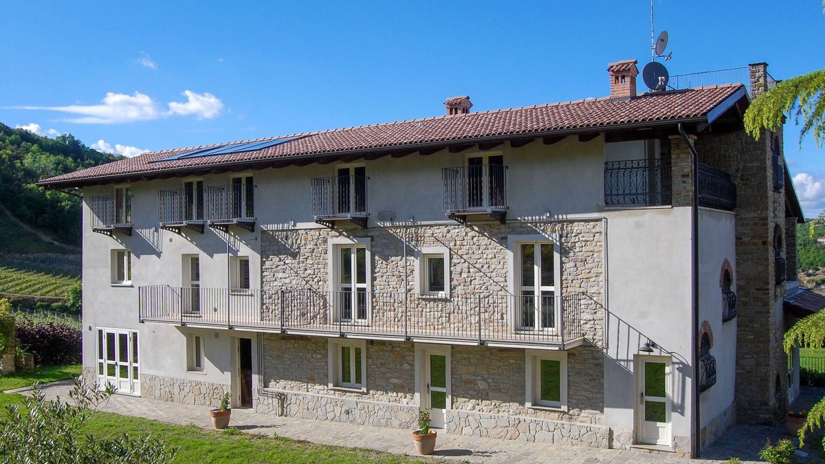 Loazzolo House | Villa Creviolo by Interhome