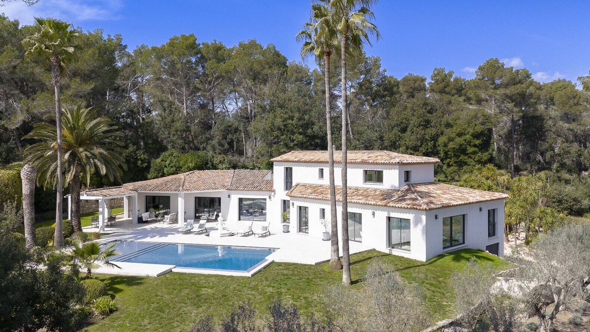 Mougins Villa | Villa Crystal - in private domain