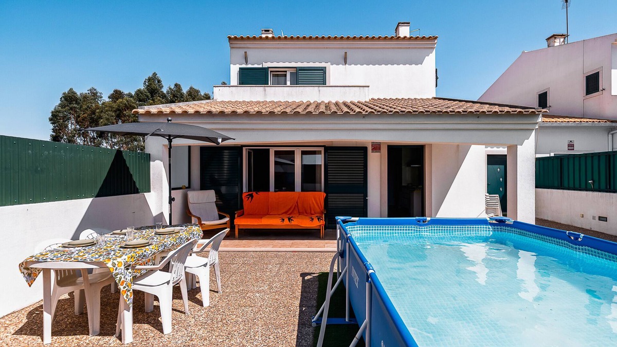Fornos Villa | Villa 'D' Ana' with Private Pool, Private Garden and Wi-Fi