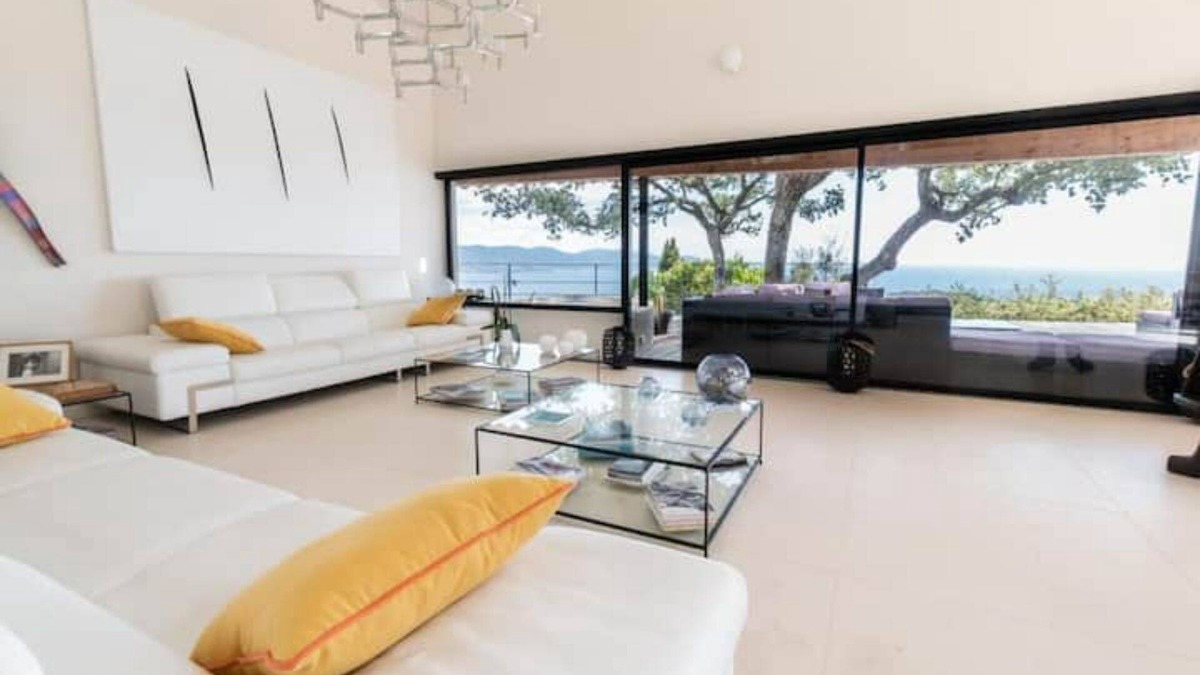 Cap Benat Villa | Villa D'architecte, Domaine Privé du Cap Bénat