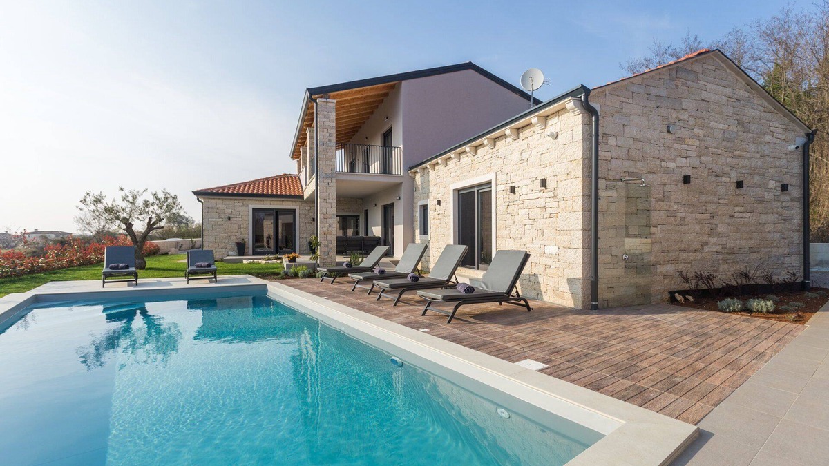 Mofardini Villa | Villa Daisy Dream with Pool