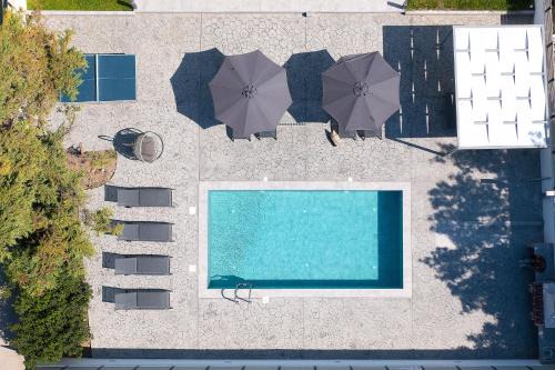 Ixia Villa | Villa Dana