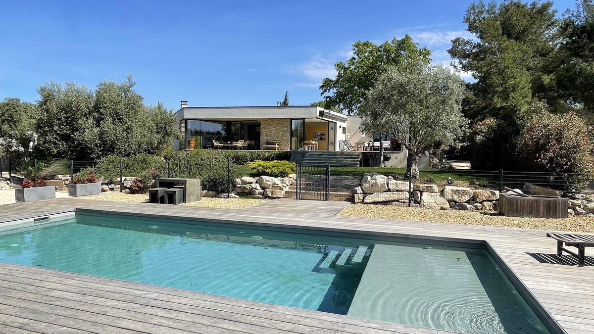 Caremeau Villa | Villa Darchitecte Avec Piscine