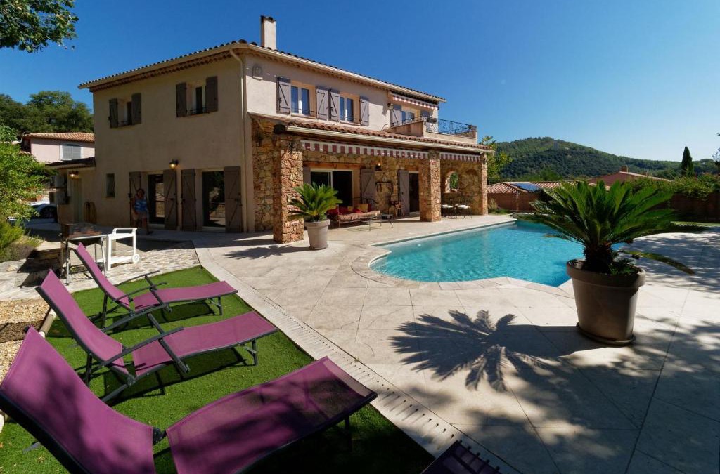 Taradeau Villa | Villa de charme avec piscine chauffée, Jacuzzi et Sauna