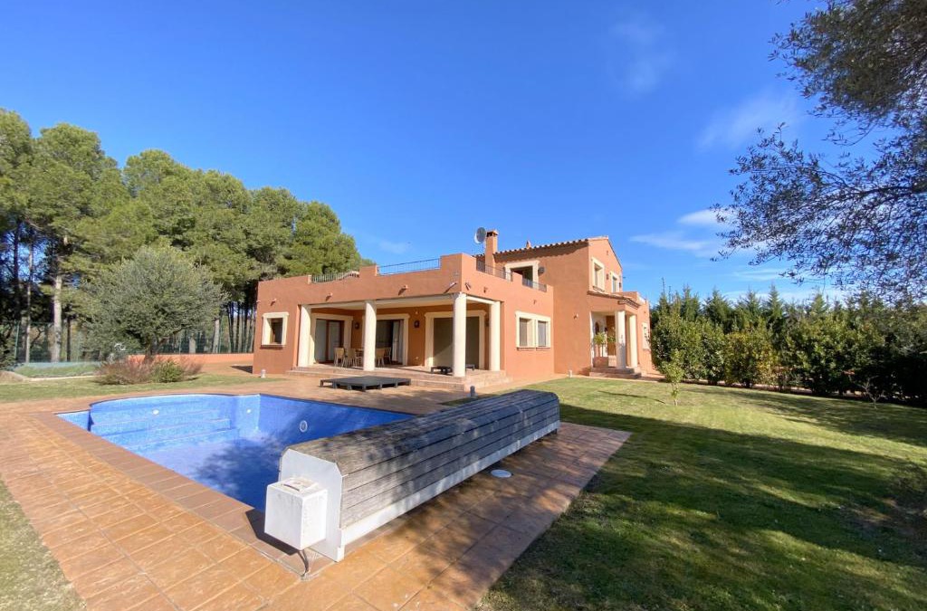 Perelada Villa | Villa de lujo con piscina
