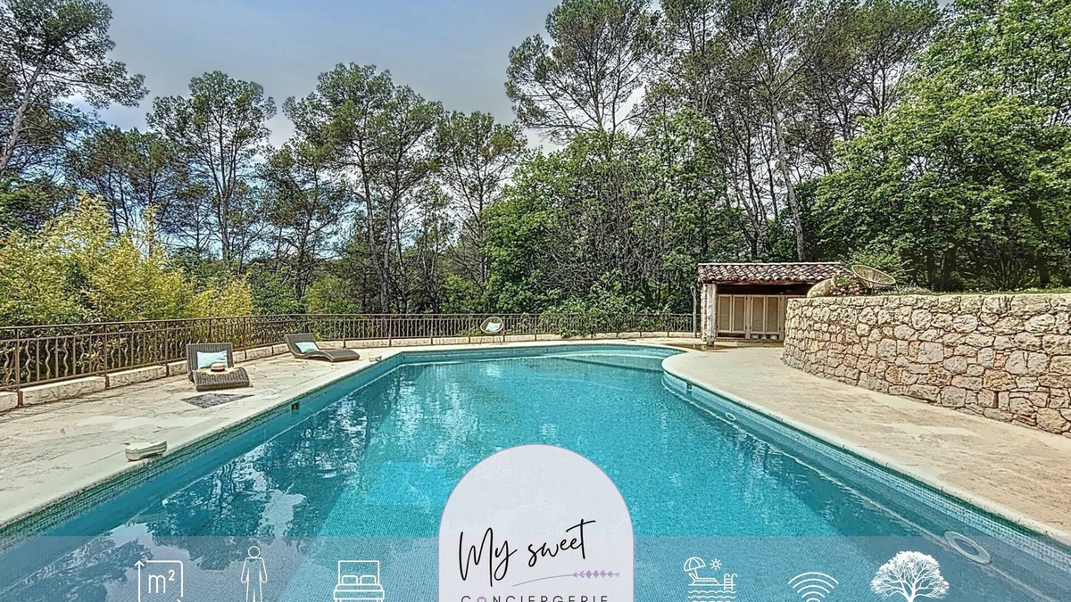 Le Collet Villa | Villa de Luxe au Style Provençal, Piscine, vue Dominante sur la Nature
