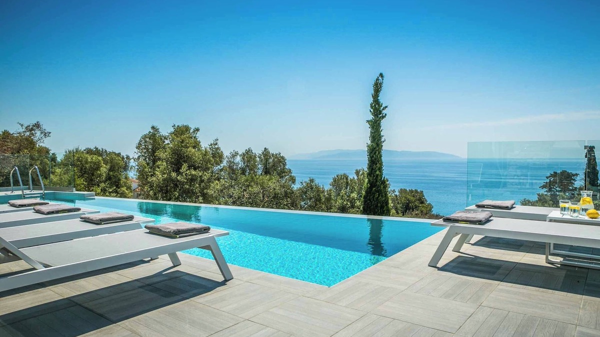 Vlachata Villa | Villa Del Cielo - Three Bedroom Villa, Sleeps 6