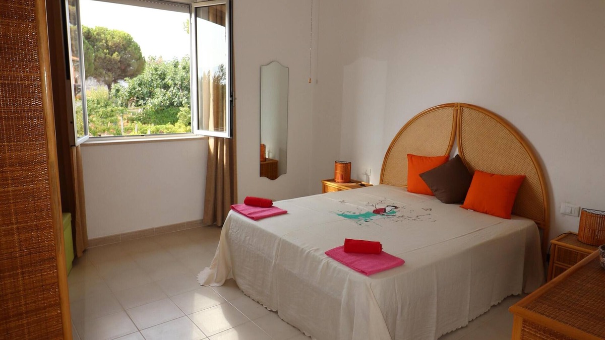 Alcamo Marina Villa | Villa delle Boungaville 700 meters from the sea - max tranquility surrounded by the verd