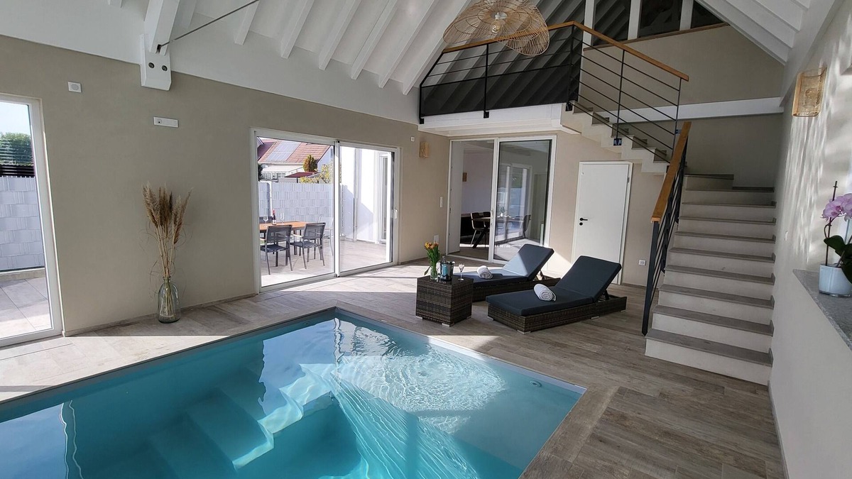 Munchhausen Villa | Villa Delta Spa Avec Piscine Intérieure et Baignoire Balnéo