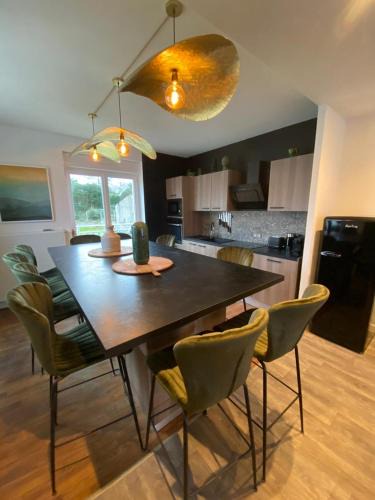 Jullouville Villa | Villa des Pins