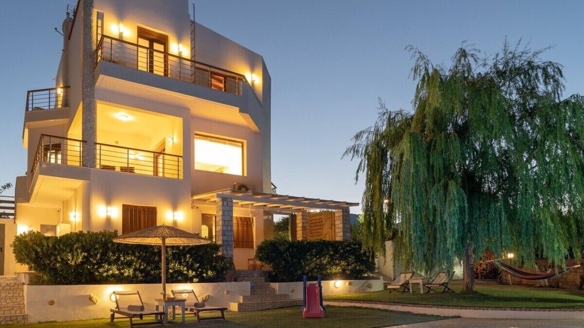 Makry Gialos Villa | Villa Dolce Evita - With Private Pool